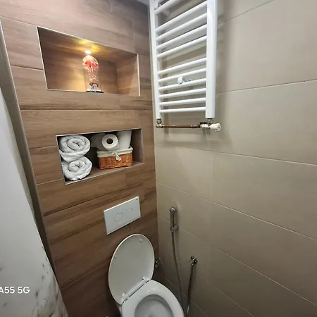 Near Medikana Ilidza Sarajevo, Free Parking Apartamento